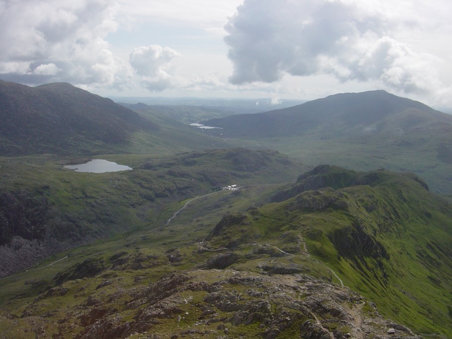 You can just see the youth hostel in the centre of the pic